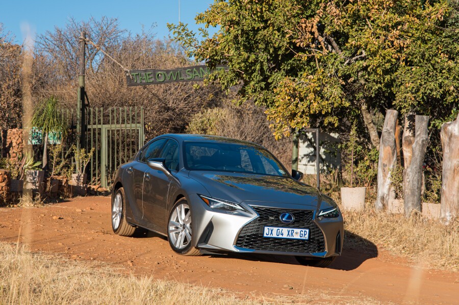 Lexus planting thousands of Spekboom on its road towards carbon neutrality