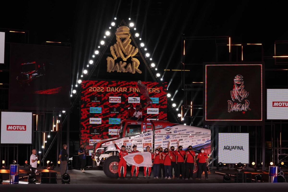 HINO RETAINS PROUD DAKAR RELIABILITY RECORD USING DIESEL-ELECTRIC HYBRID POWERTRAIN FOR FIRST TIME
