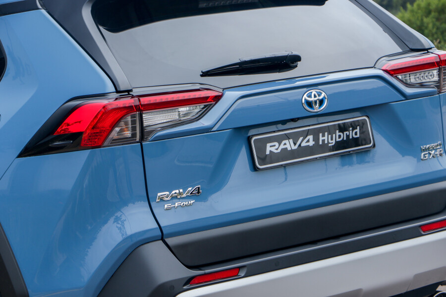 Toyota Rav4 GXR Hybrid E-Four