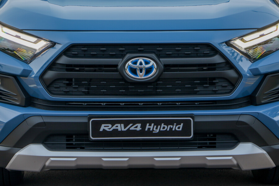 Toyota Rav4 GXR Hybrid E-Four