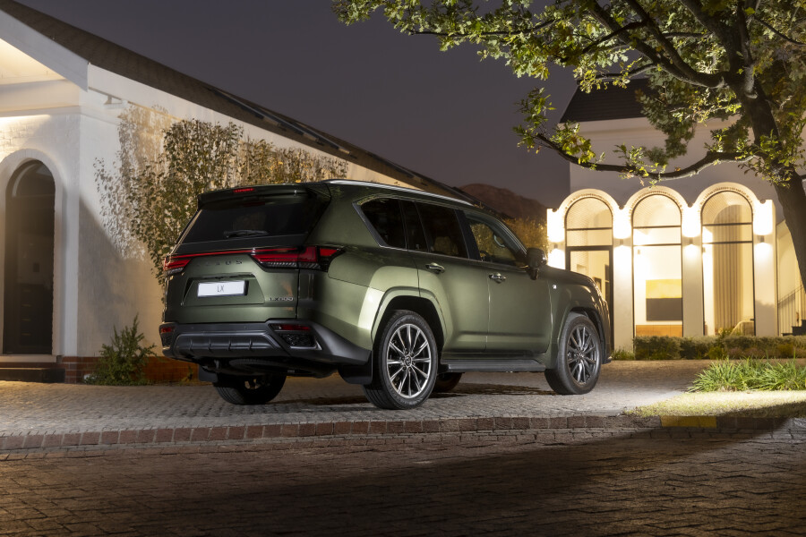 NEW-GENERATION LEXUS LX