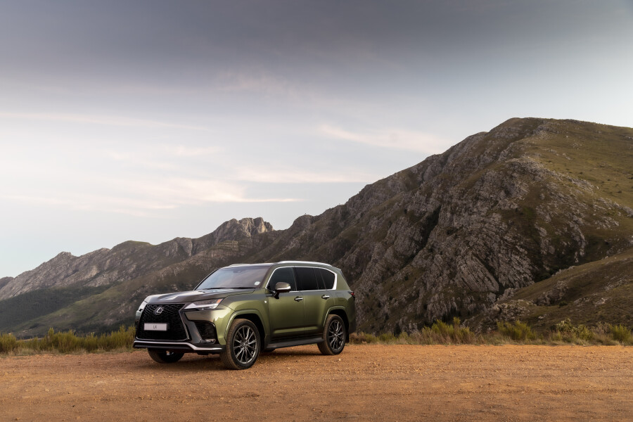 NEW-GENERATION LEXUS LX