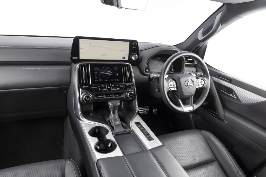 Lexus LX 600 2023