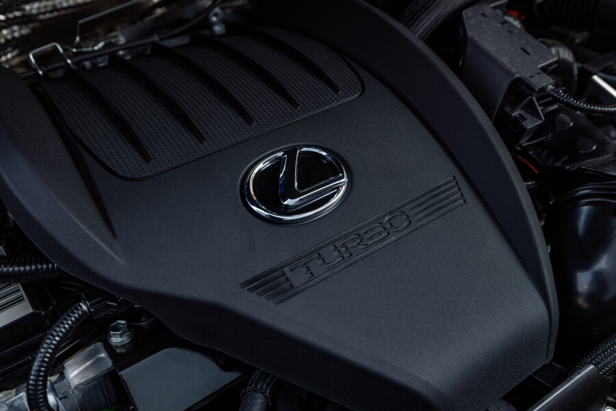 Lexus RX 2023