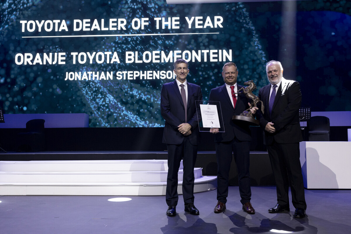 Toyota Announces 2023 Dealer of the Year Award Winners
