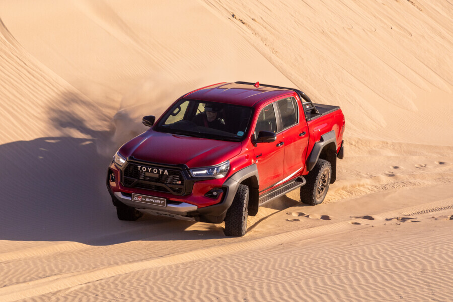 HILUX GR-S III