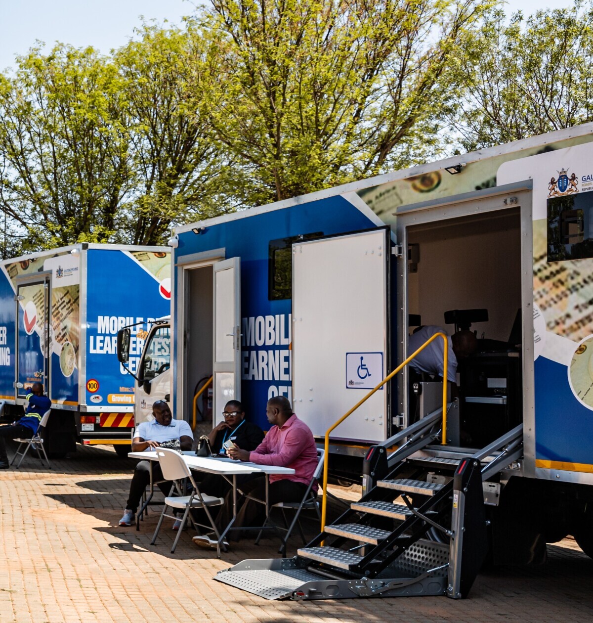 HINO HANDS OVER MOBILE OFFICES TO GAUTENG TRANSPORT AUTHORITY