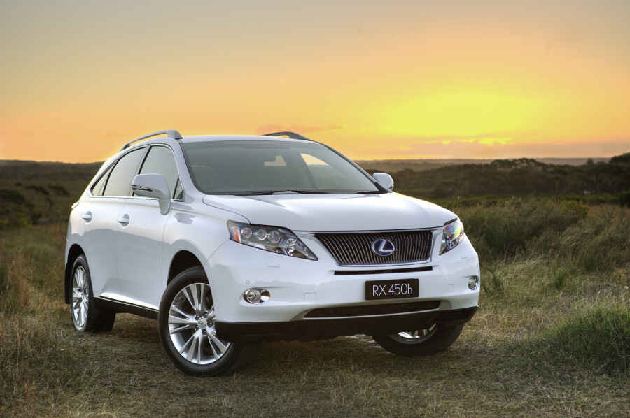 CELEBRATING 35 YEARS OF LEXUS: FROM DISRUPTOR TO INNOVATOR TO GAME-CHANGER