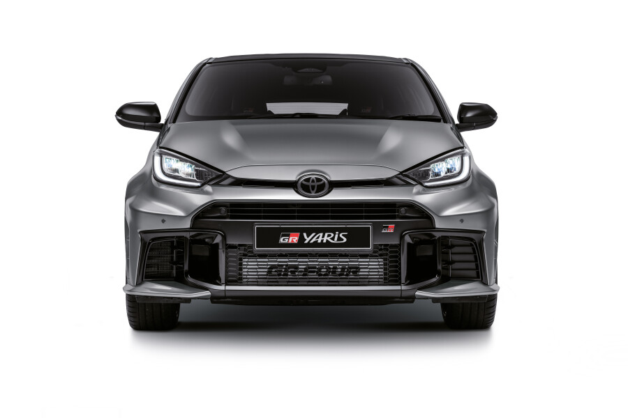 GR YARIS