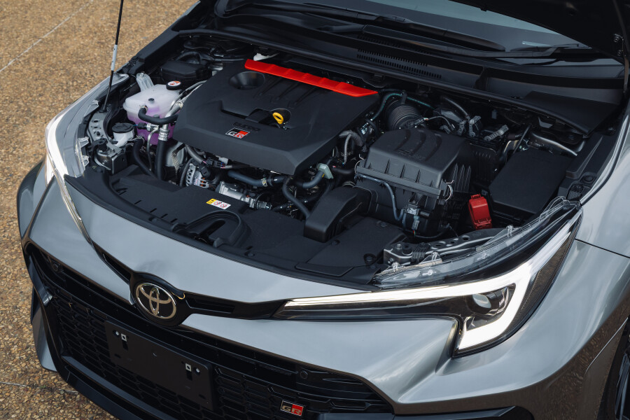 TOYOTA GR COROLLA